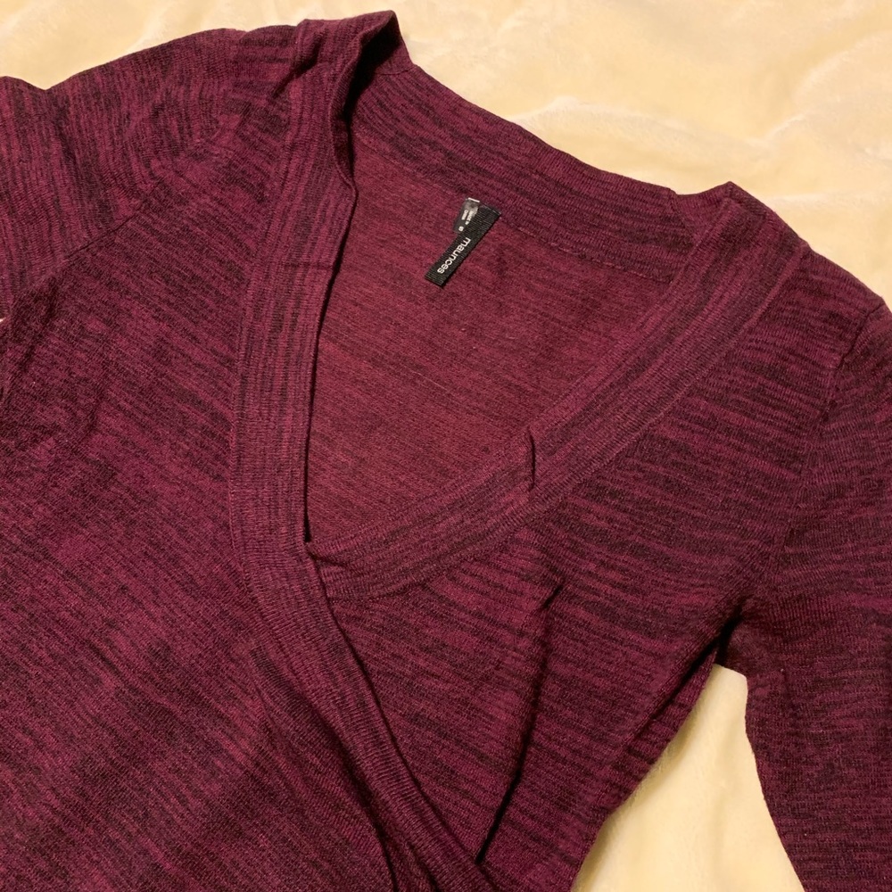 Maurices sweater